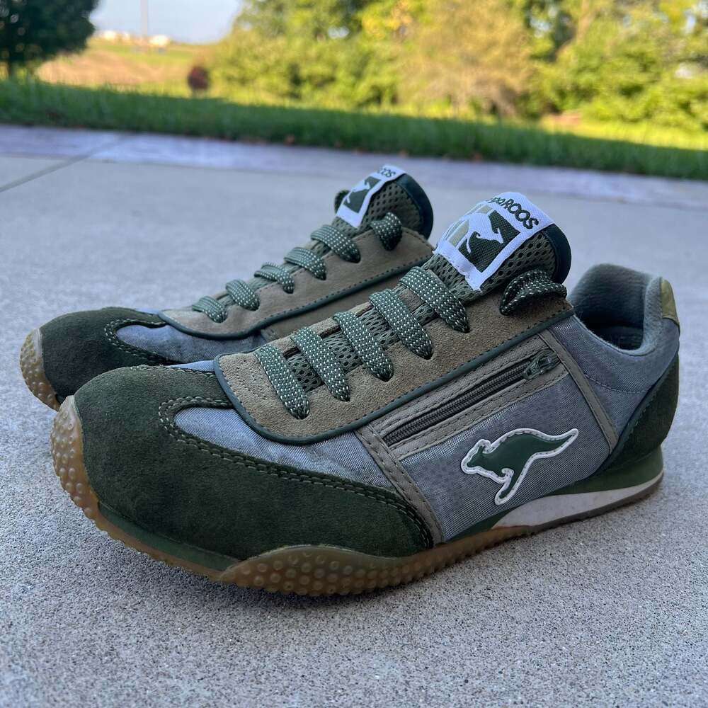 Vintage KangaROOS Pocket Running Shoes Green Suede with Side Zip Pocket Womens S